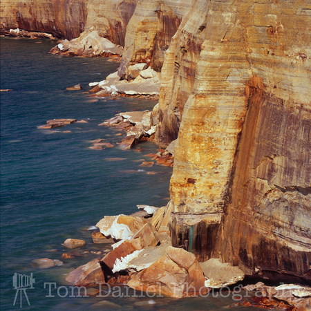 Pictured Rocks Cliffs SQ