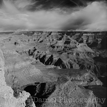 Grand Canyon Trail BW